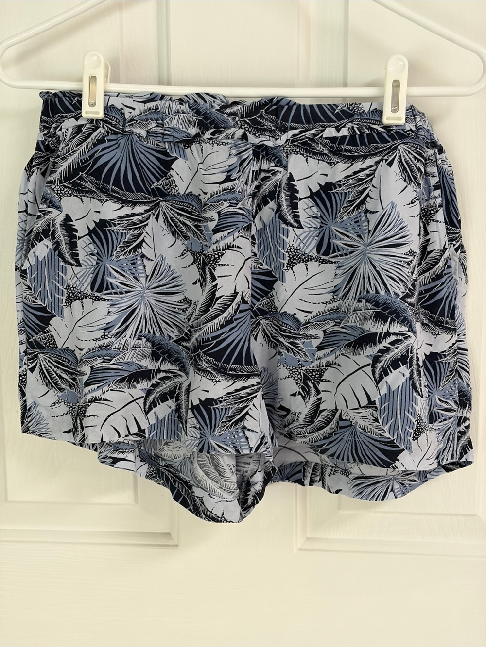 Aerie Women's Blue Tropical Print Elastic Waist Shorts